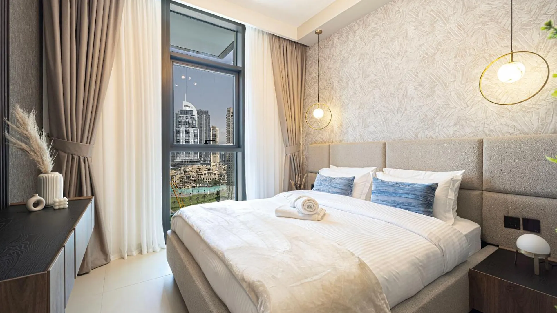 Burj Khalifa Full View Apartment Dubai