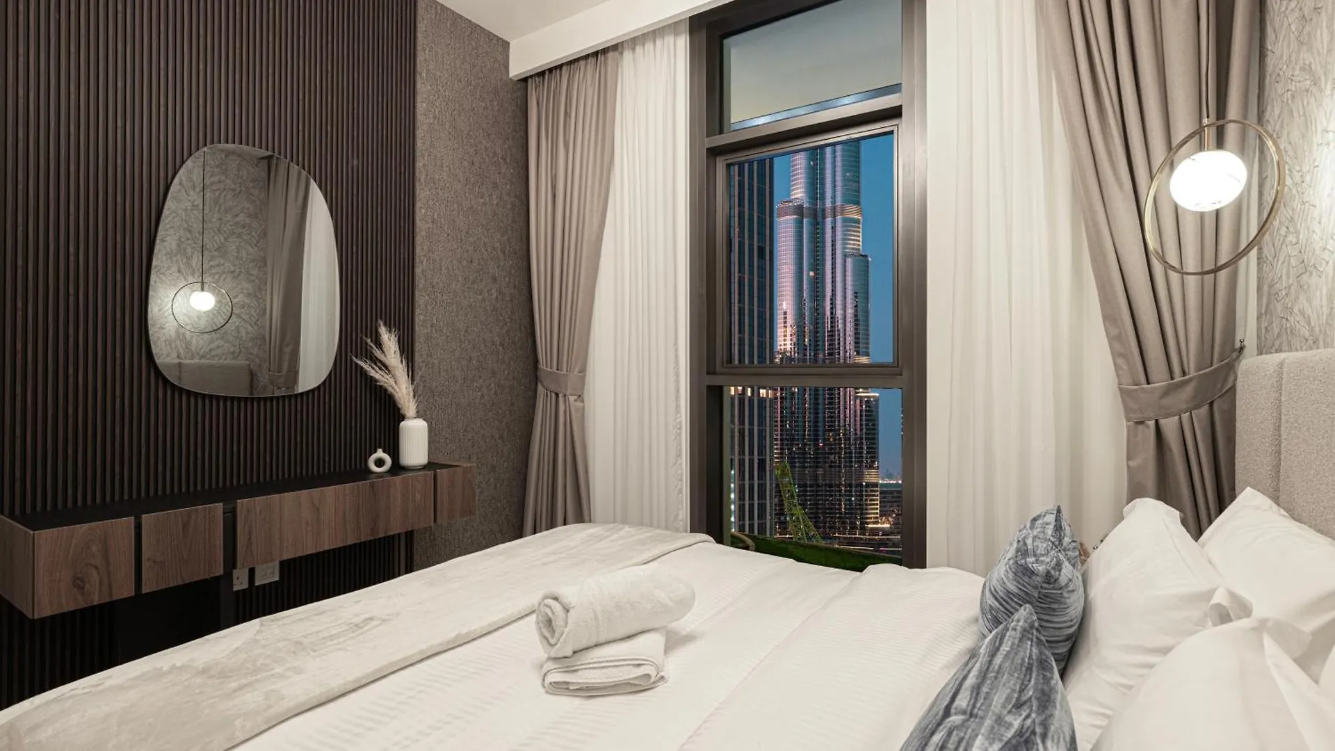 Burj Khalifa Full View Apartment Dubai