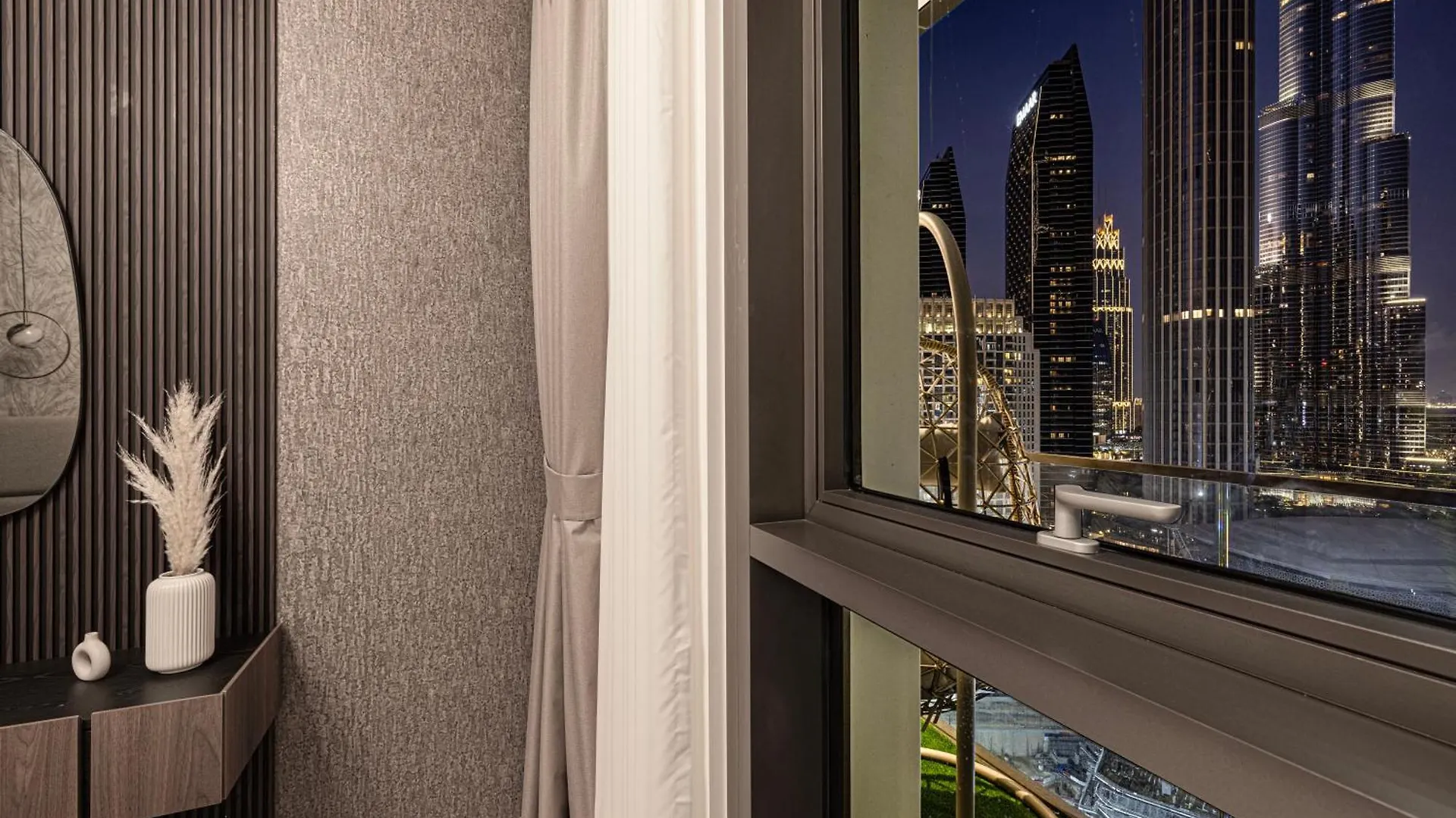 Burj Khalifa Full View Apartment Dubai