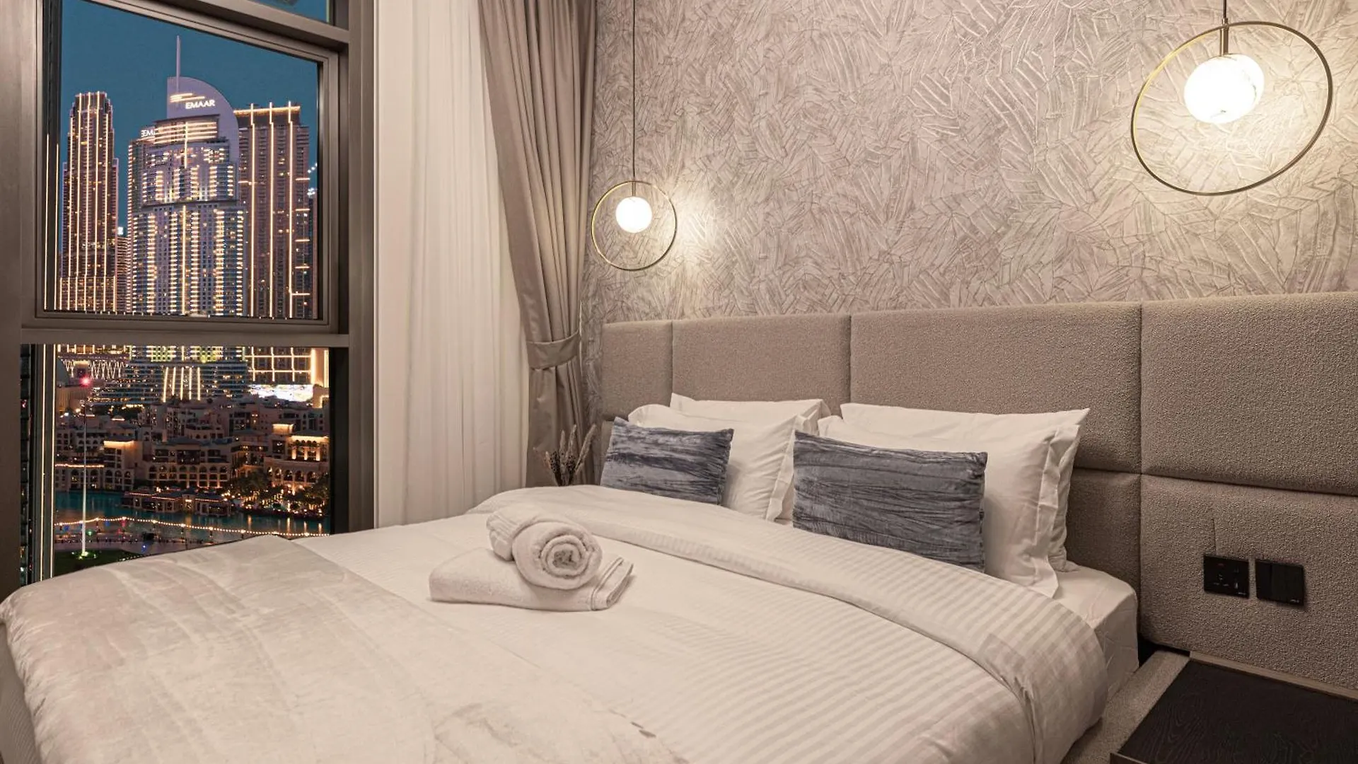 Burj Khalifa Full View Apartment Dubai United Arab Emirates